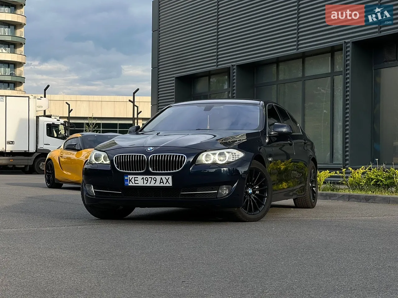 2013 BMW 5er - мініатюра 18