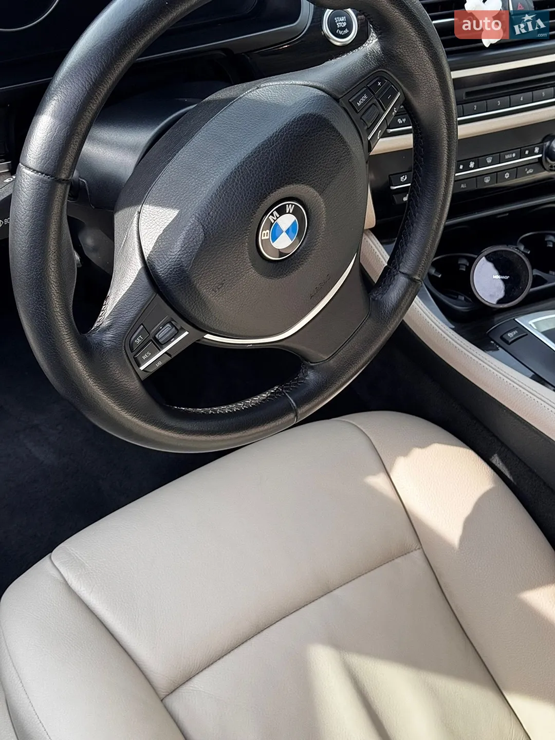 2011 BMW 5er - мініатюра 35