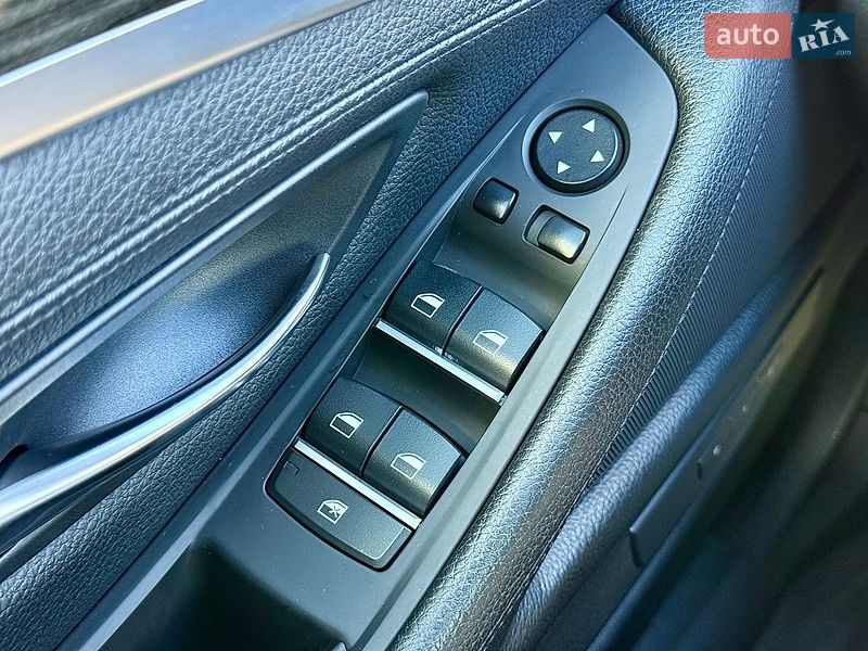 Седан BMW 5 Series 2012 в Харькове