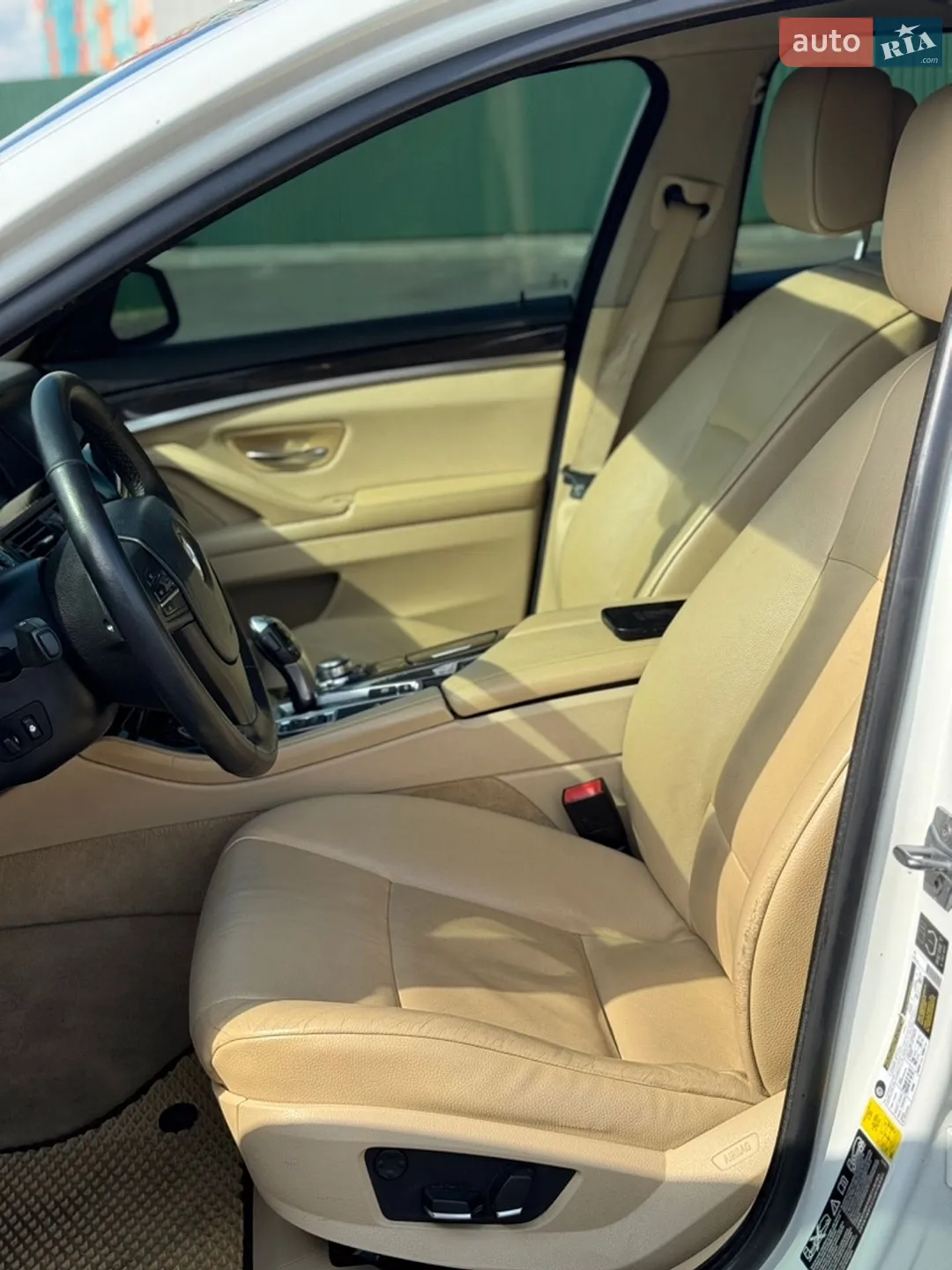 2012 BMW 5er - мініатюра 8