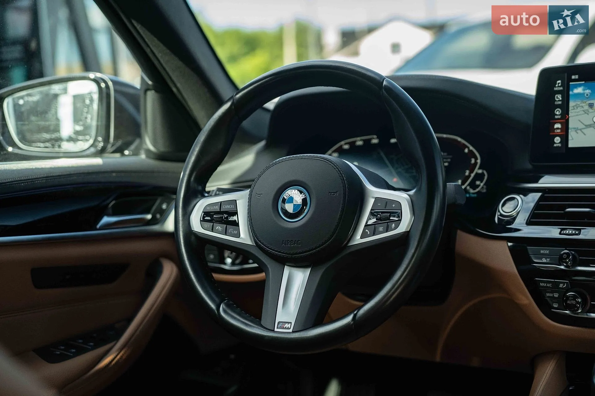 2022 BMW 5er - мініатюра 26