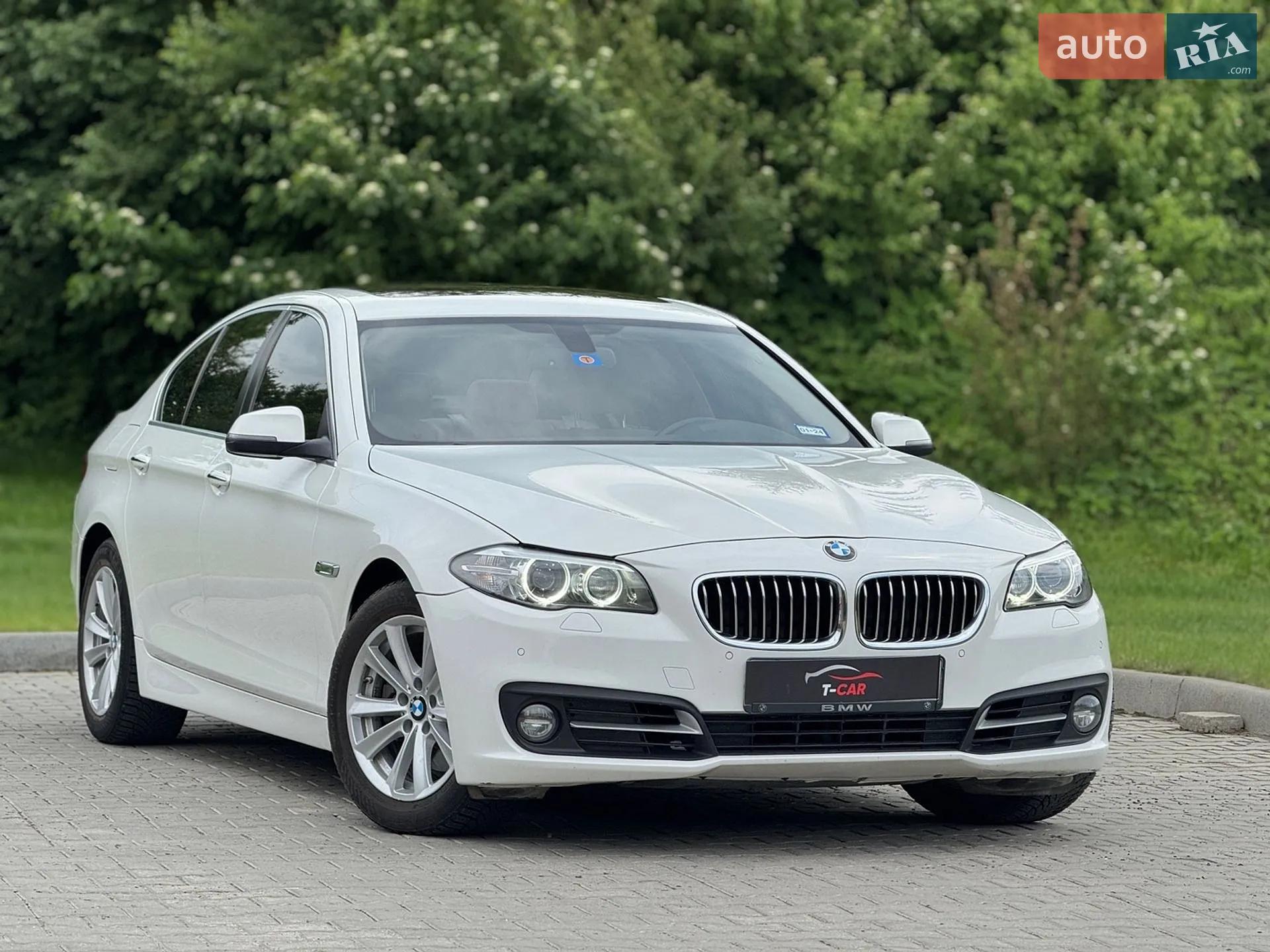 2016 BMW 5er - мініатюра 2