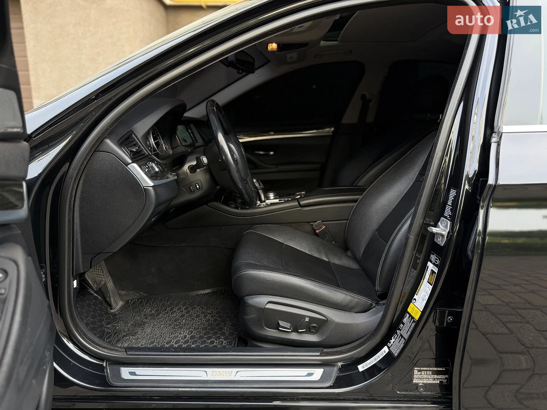2014 BMW 5er - мініатюра 21