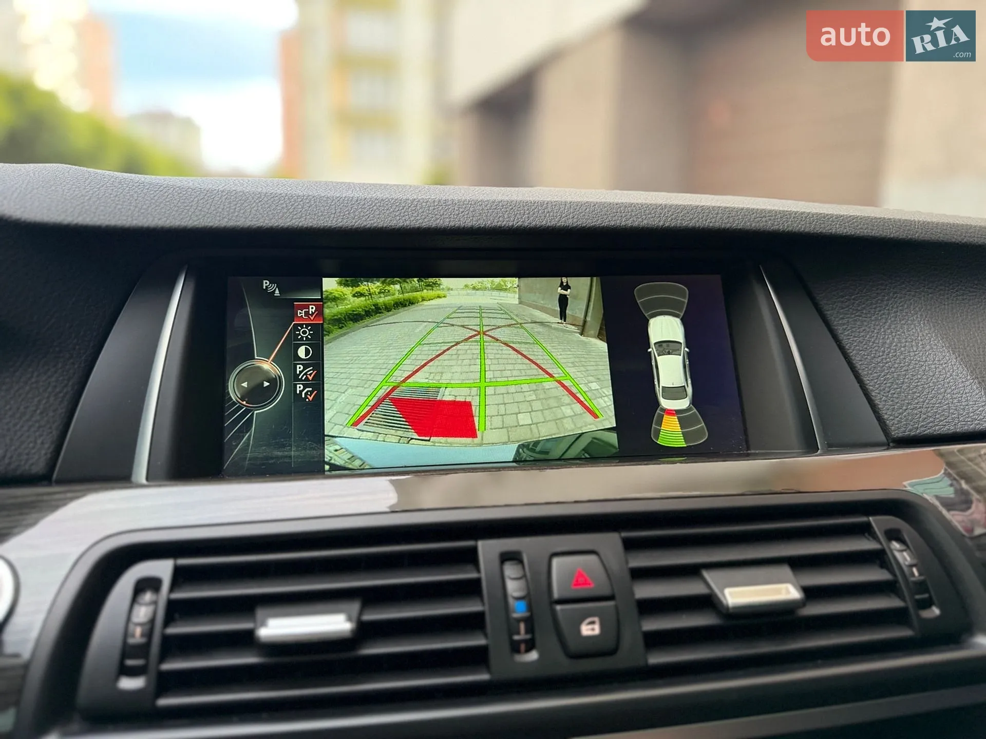 2014 BMW 5er - мініатюра 36