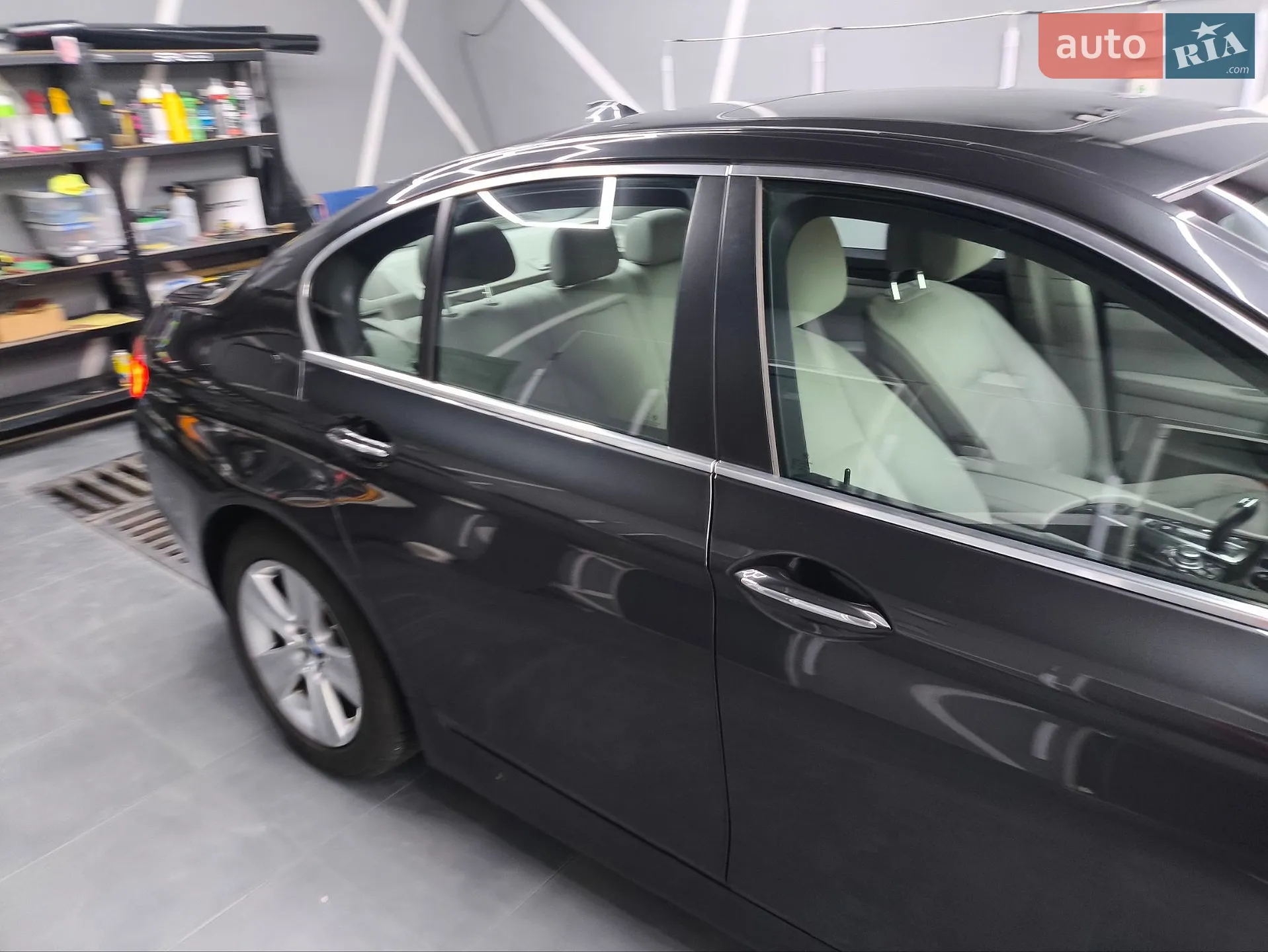 2011 BMW 5er - мініатюра 18