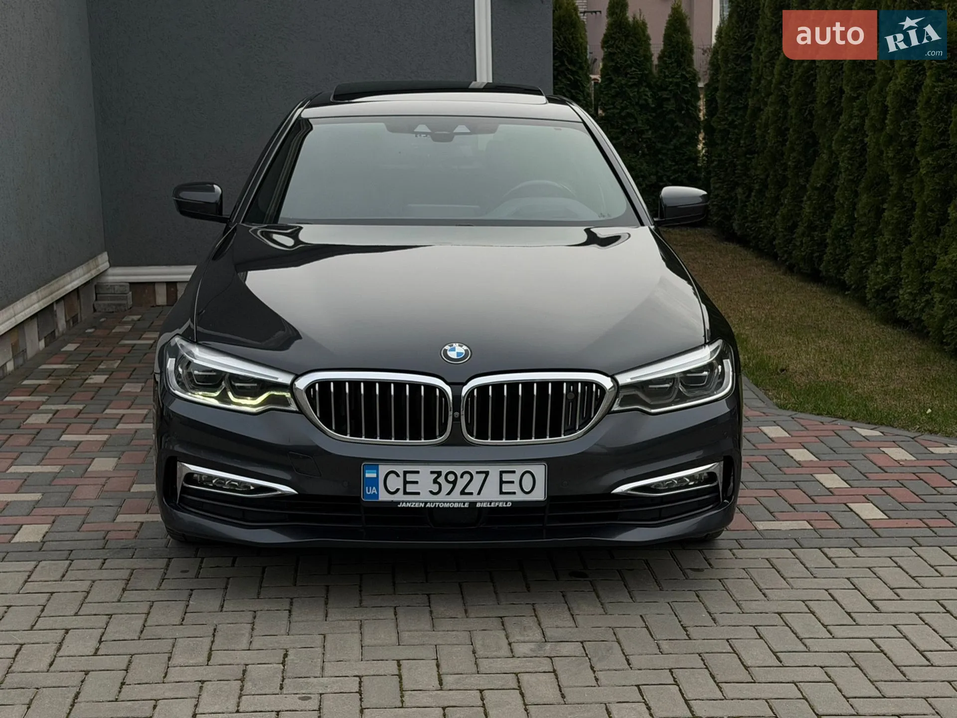 2017 BMW 5er - фото 1