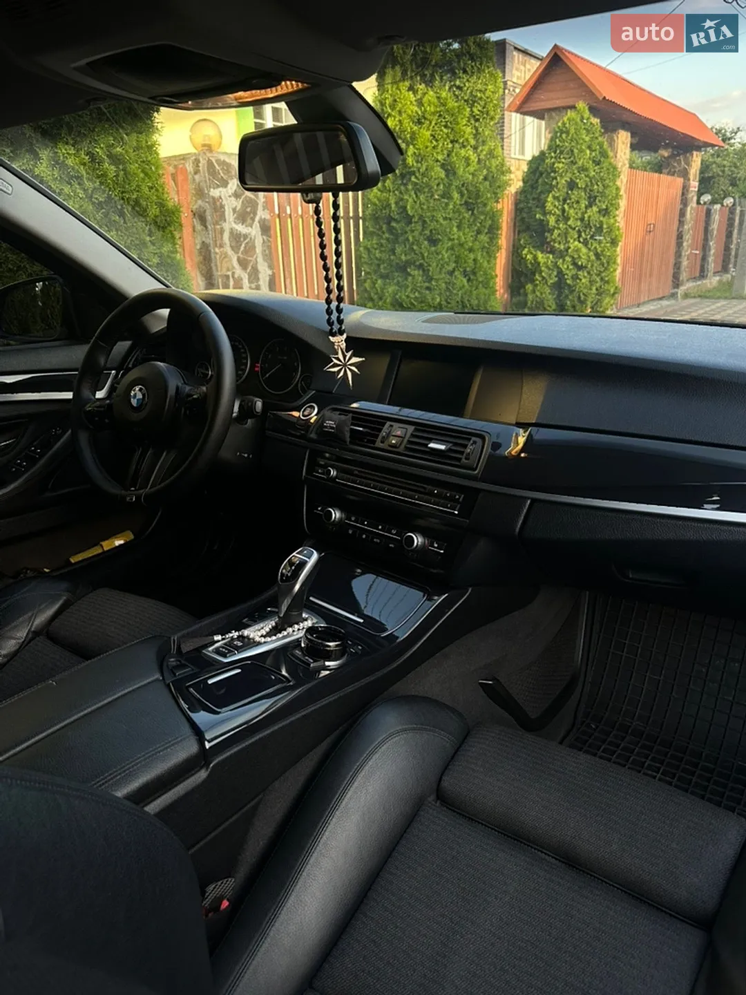 2012 BMW 5er - мініатюра 8