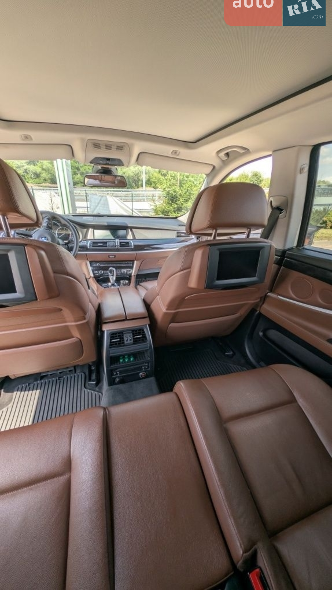 2011 BMW 5er - мініатюра 9