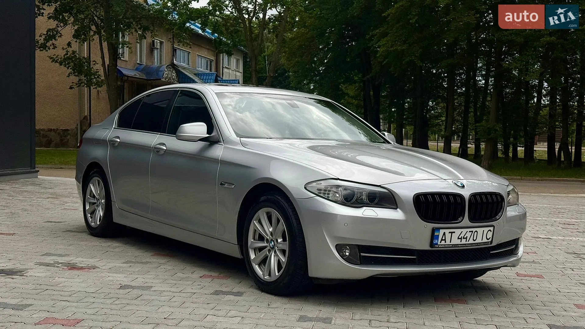 2011 BMW 5er - мініатюра 10