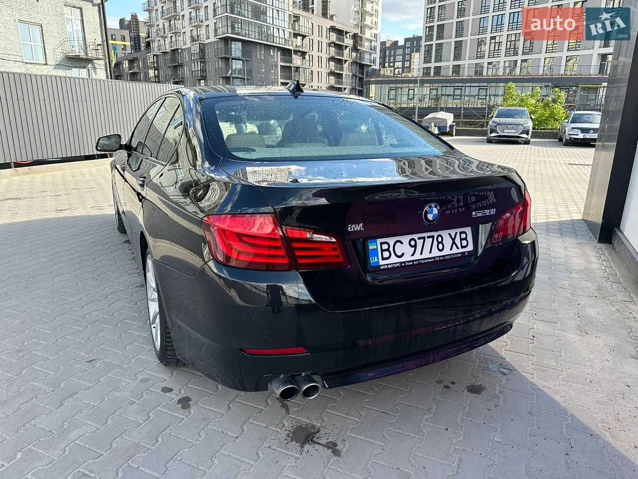 2010 BMW 5er - мініатюра 11