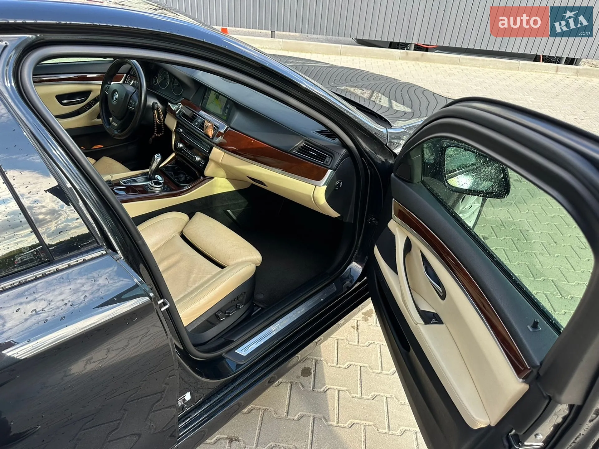 2011 BMW 5er - мініатюра 9