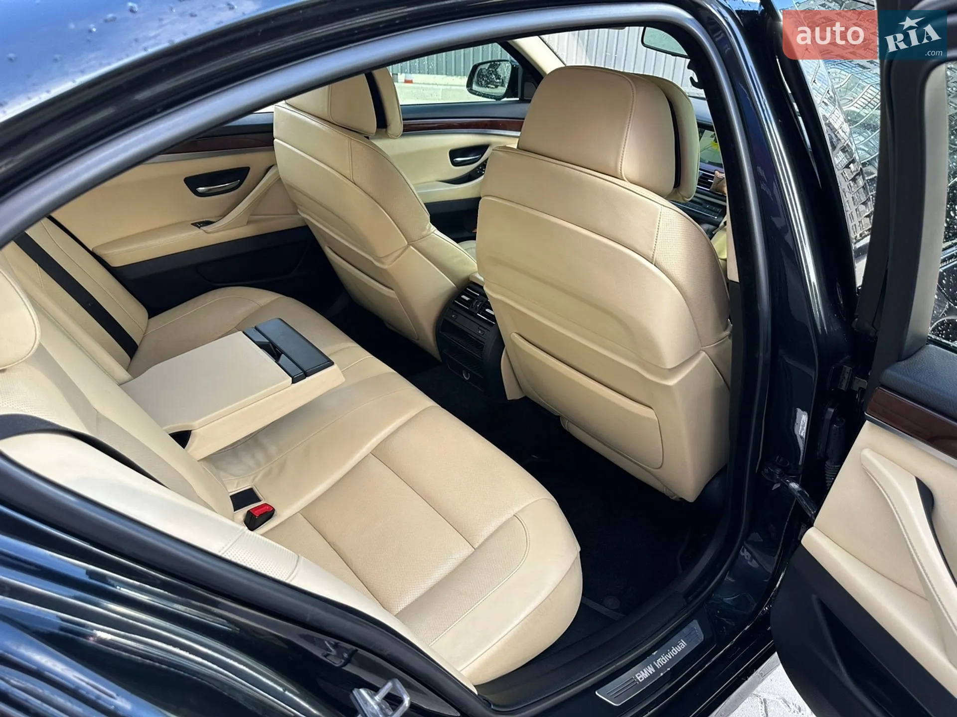 2011 BMW 5er - мініатюра 10