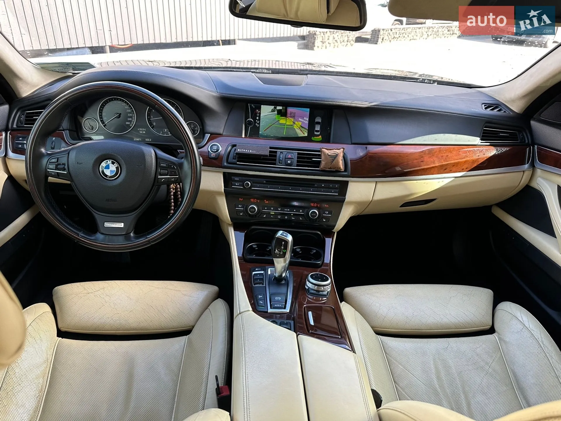 2011 BMW 5er - мініатюра 14