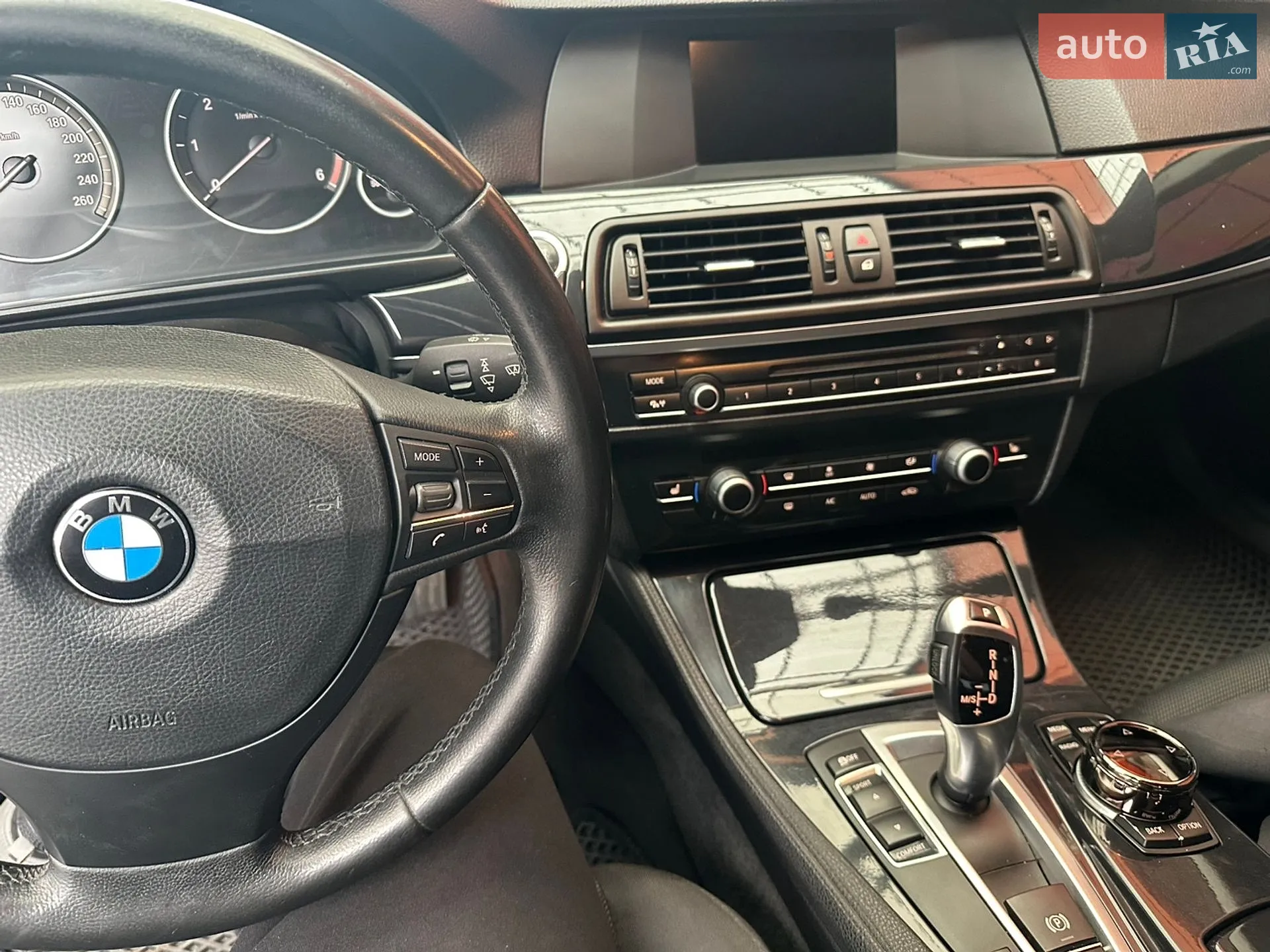 2012 BMW 5er - мініатюра 6