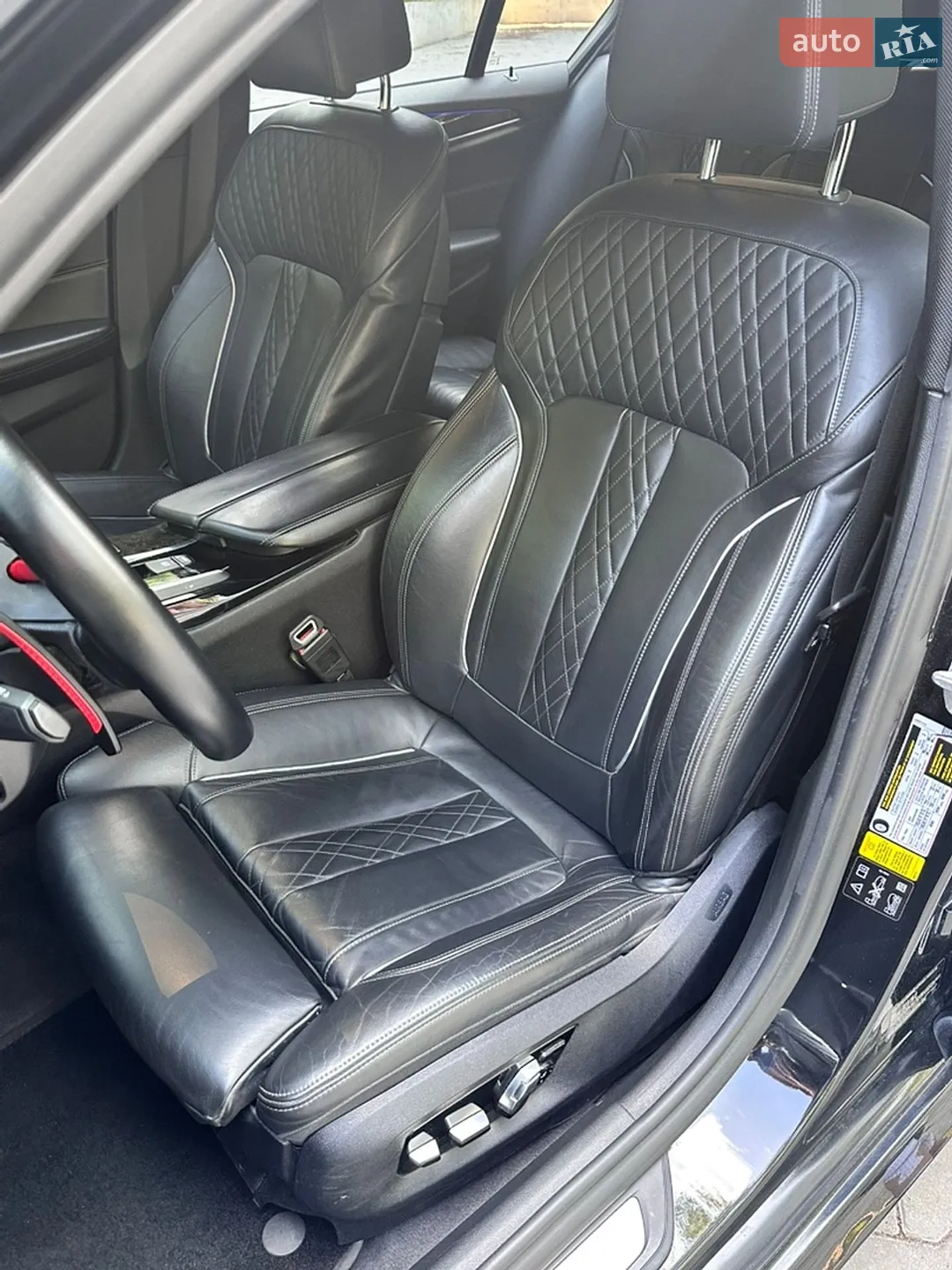2017 BMW 5er - мініатюра 16