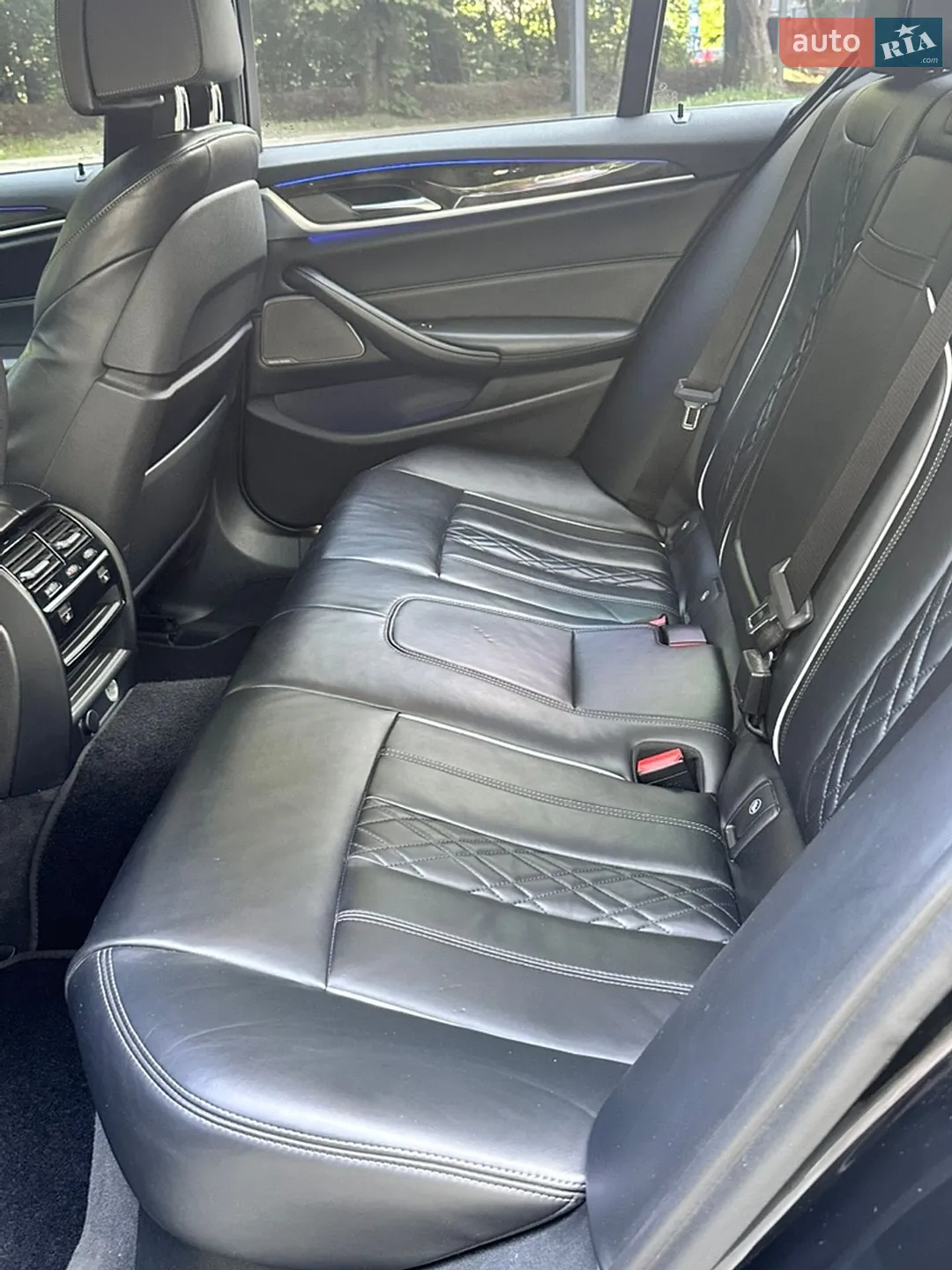 2017 BMW 5er - мініатюра 23