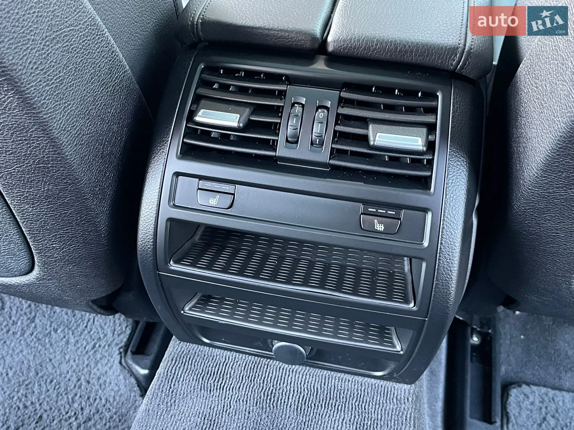2015 BMW 5er - мініатюра 29