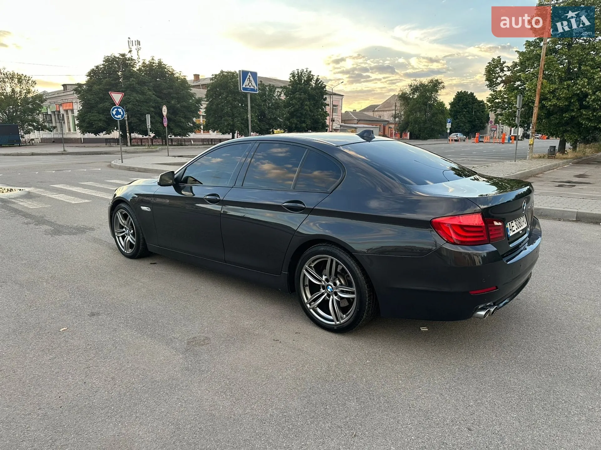 2011 BMW 5er - мініатюра 5