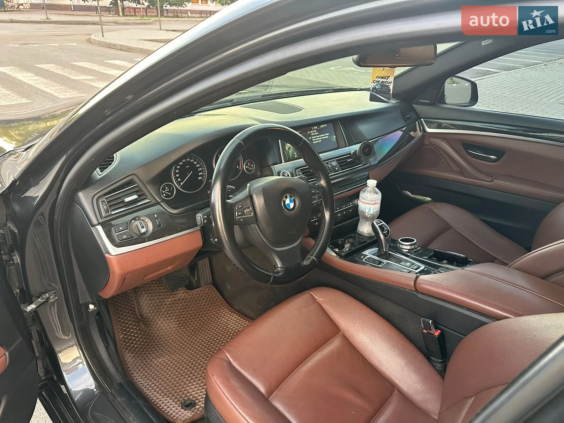 2011 BMW 5er - мініатюра 12