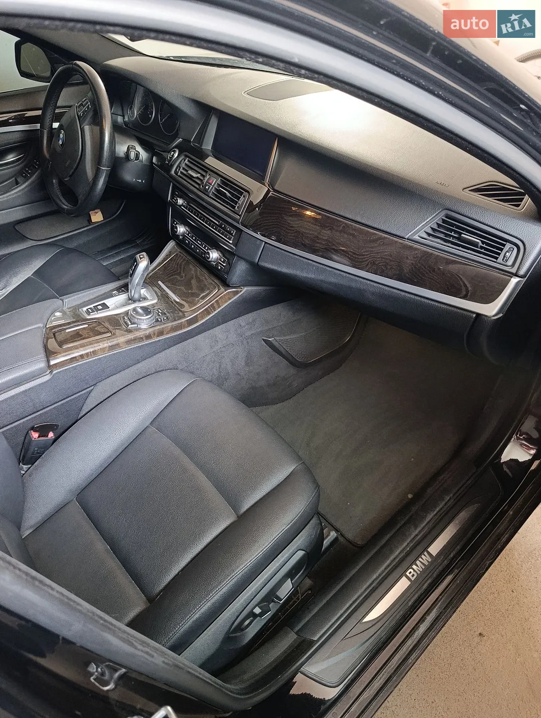 2013 BMW 5er - мініатюра 11