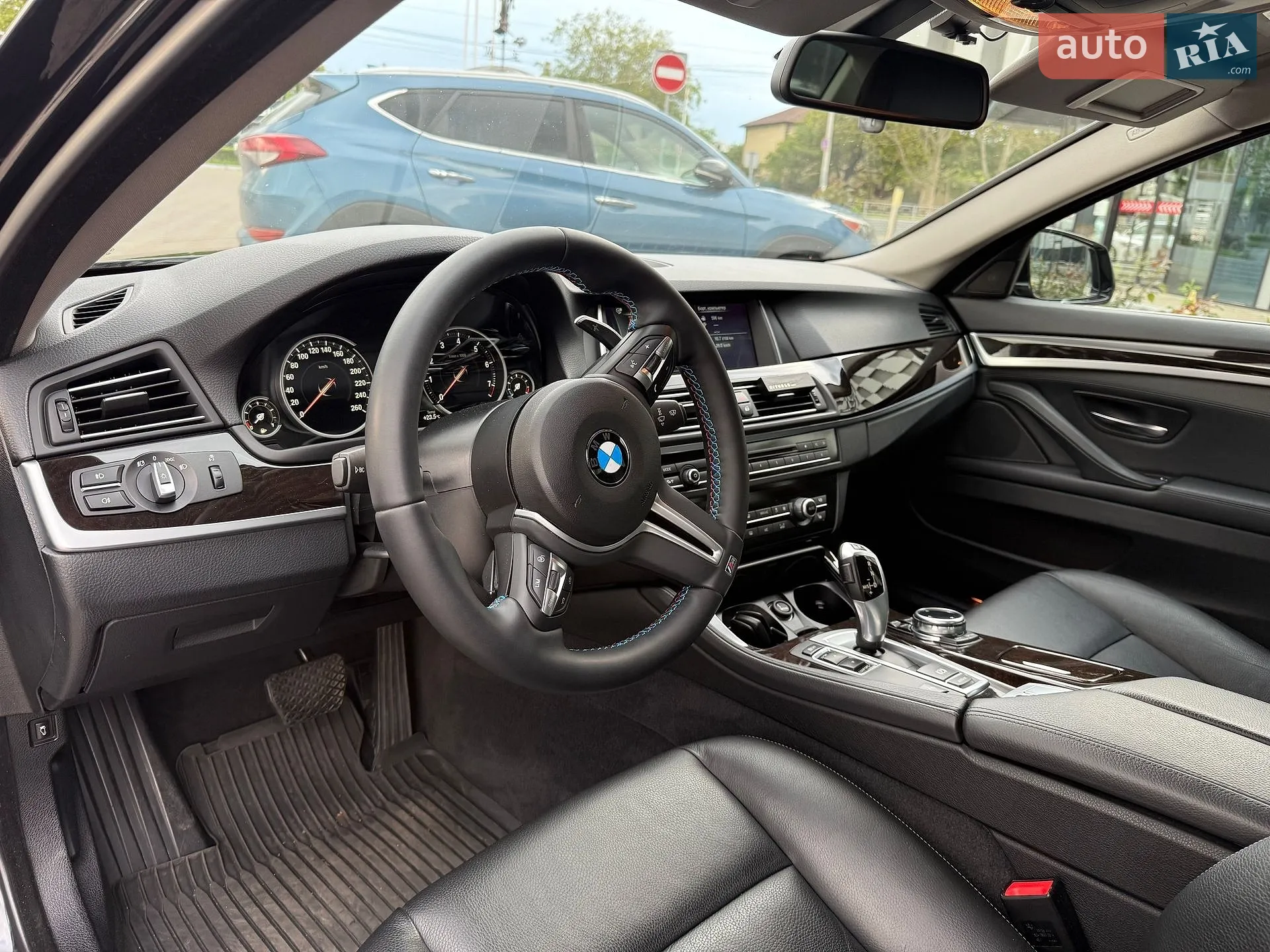 2013 BMW 5er - мініатюра 10