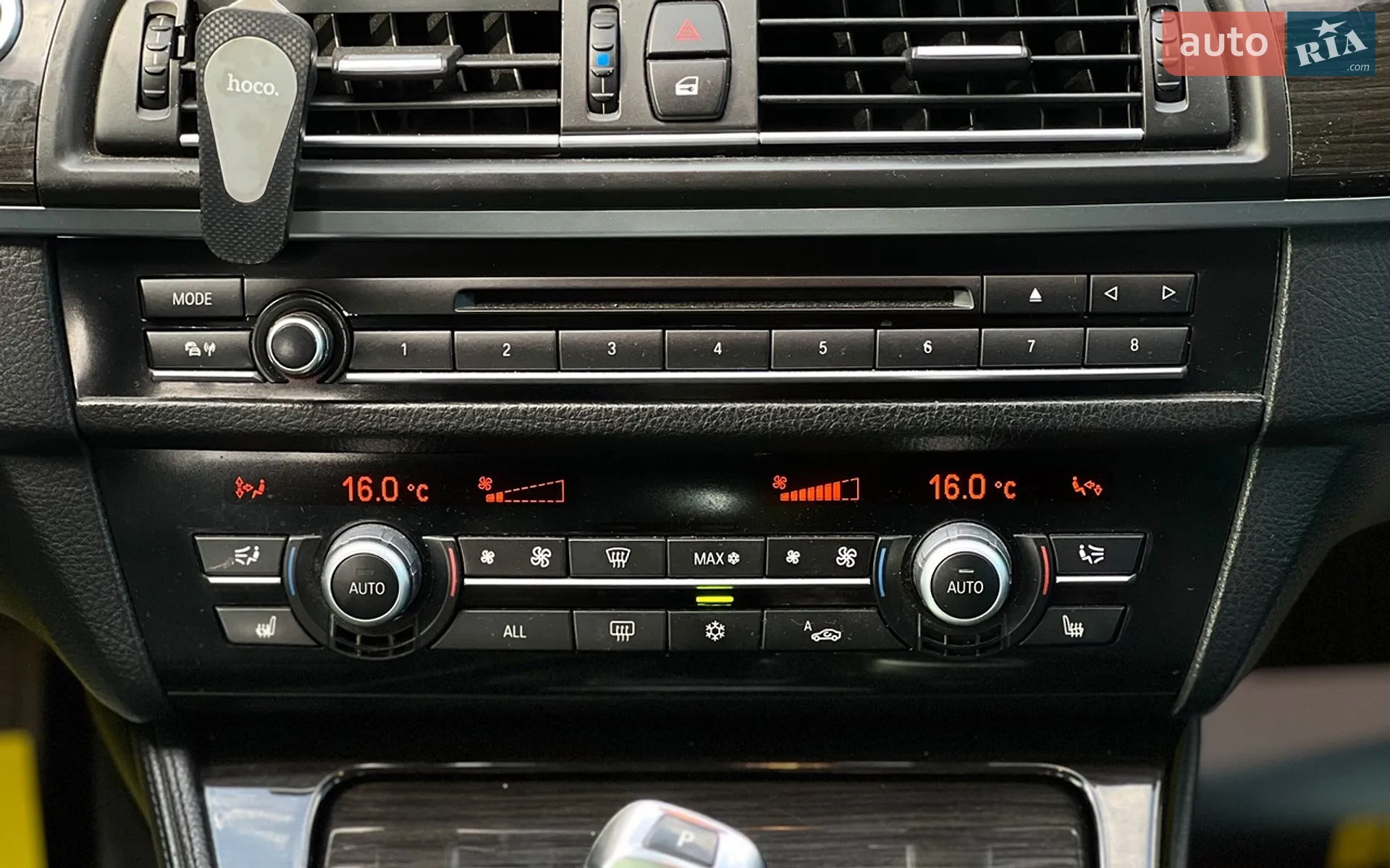 2010 BMW 5er - мініатюра 17