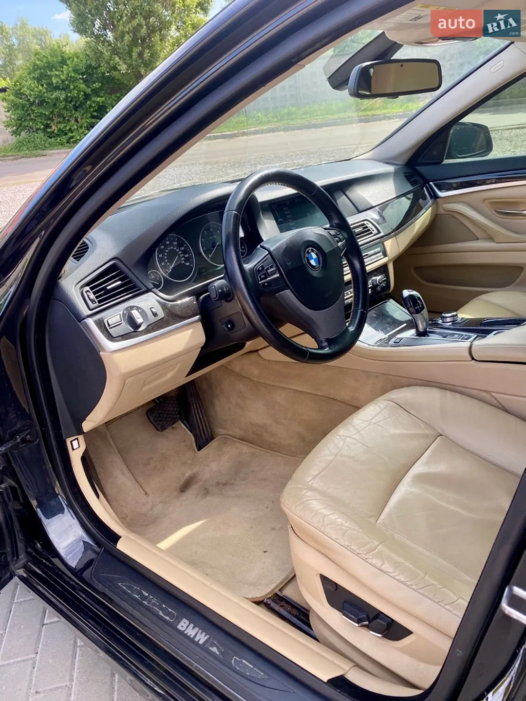 2010 BMW 5er - мініатюра 16