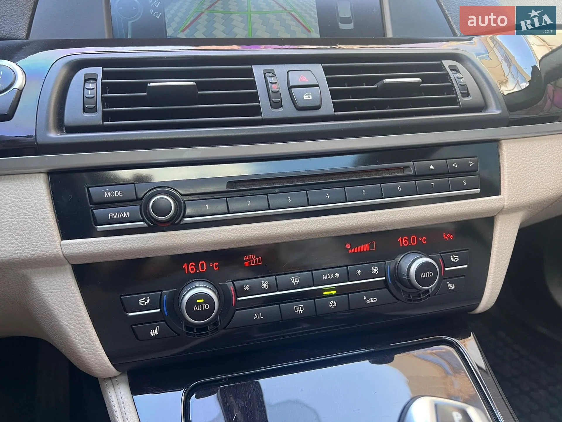 2012 BMW 5er - мініатюра 19