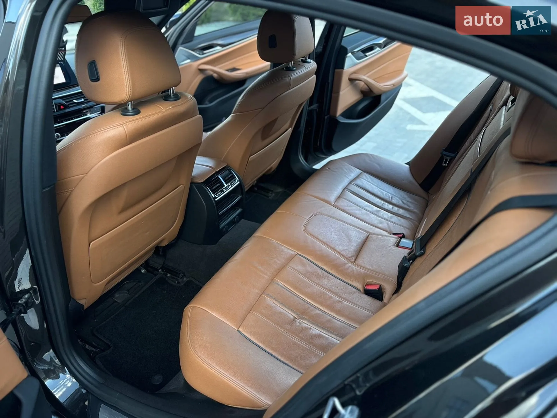 2017 BMW 5er - мініатюра 16