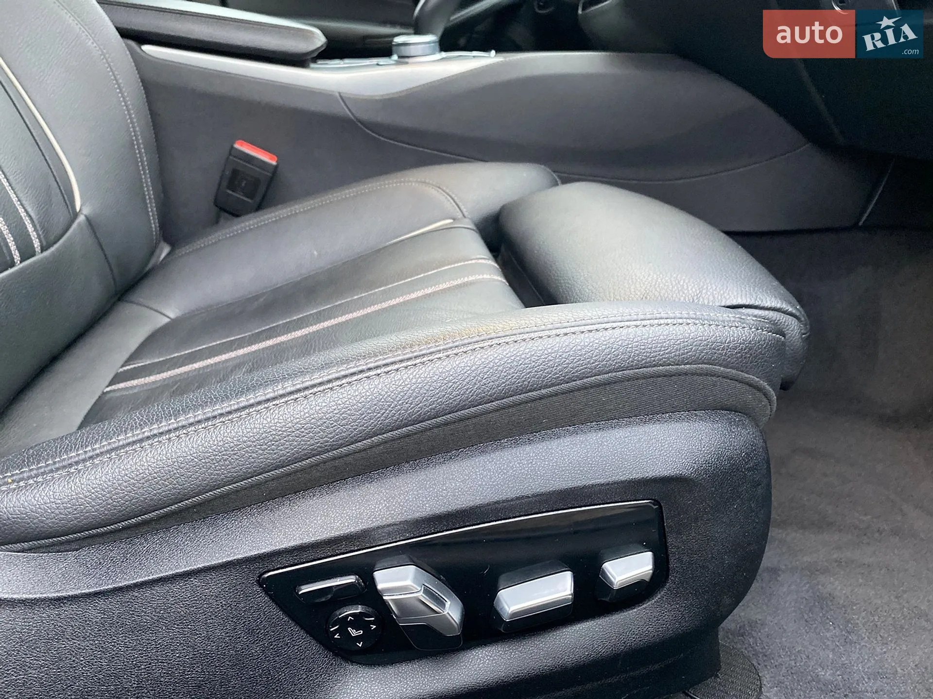 2019 BMW 5er - мініатюра 4