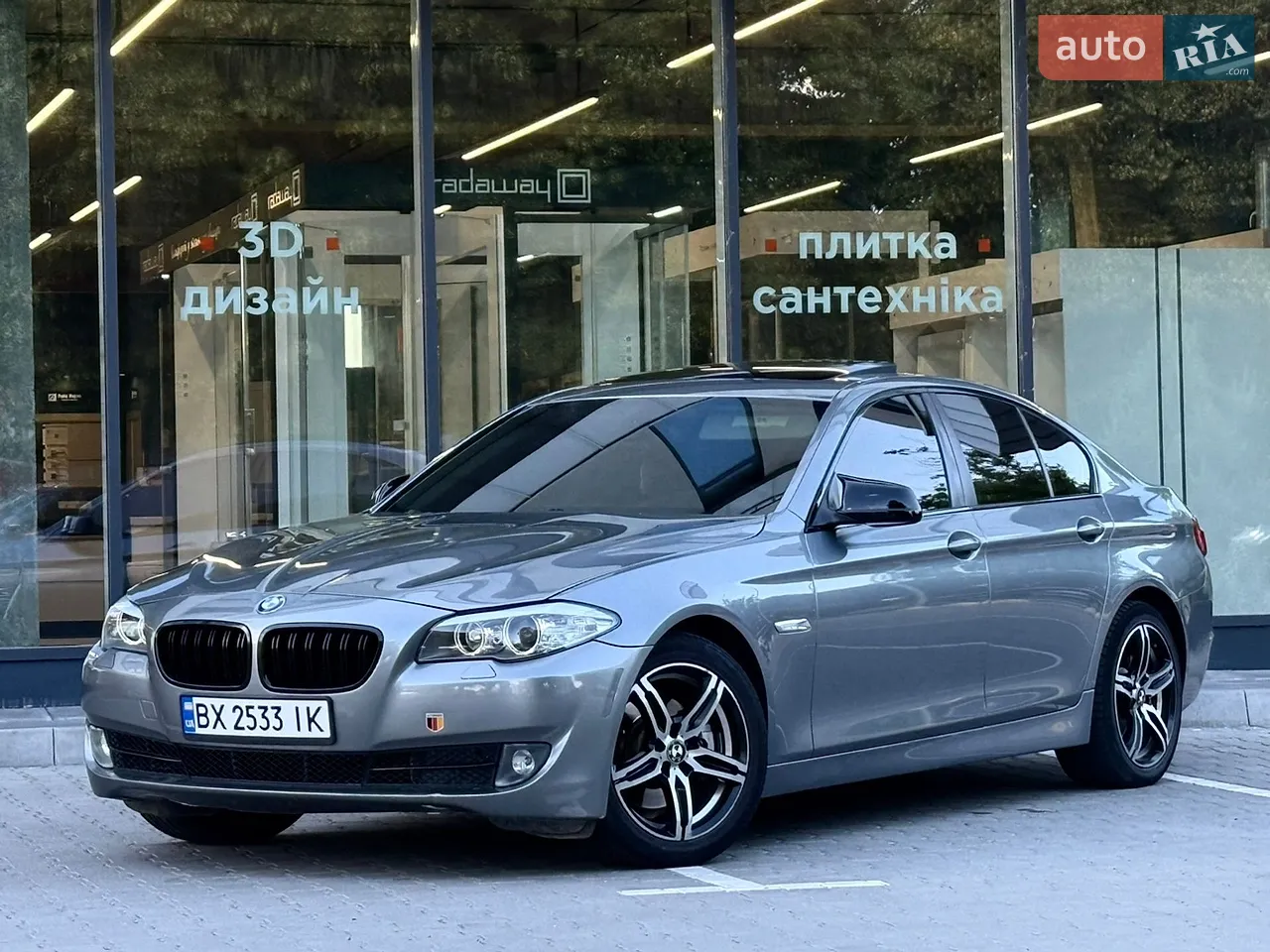 2010 BMW 5er - мініатюра 28