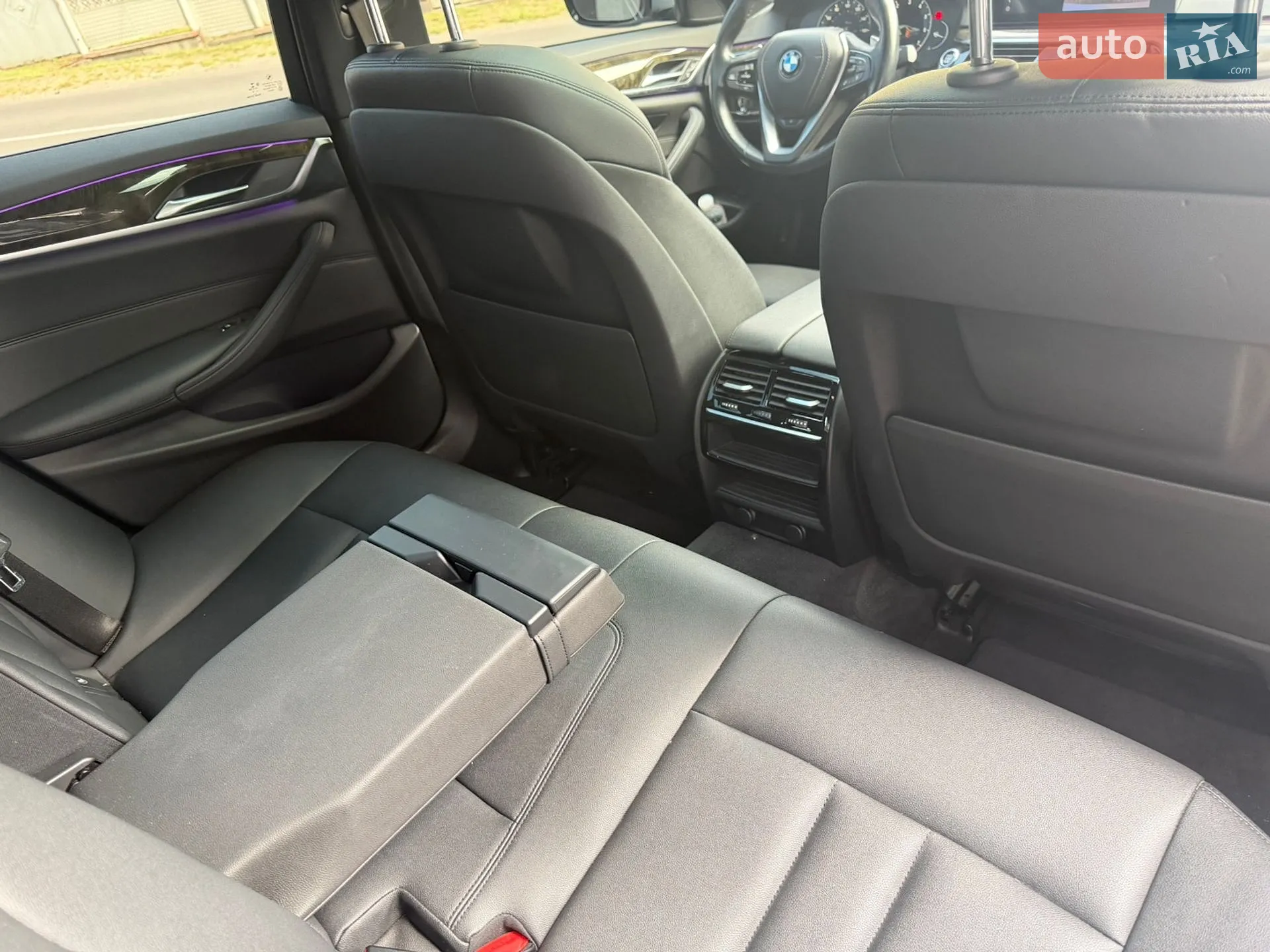 2018 BMW 5er - мініатюра 18