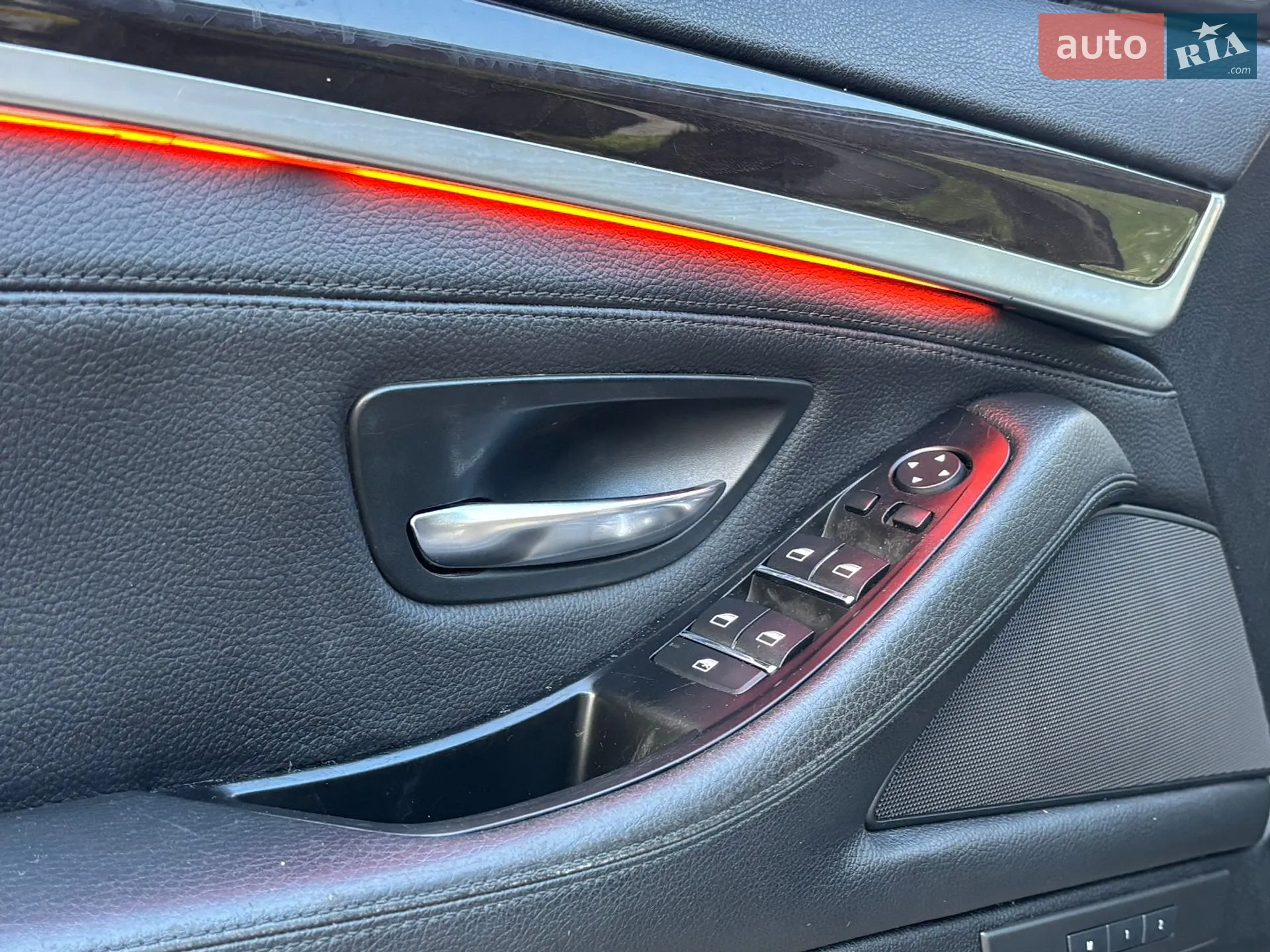 2013 BMW 5er - мініатюра 19