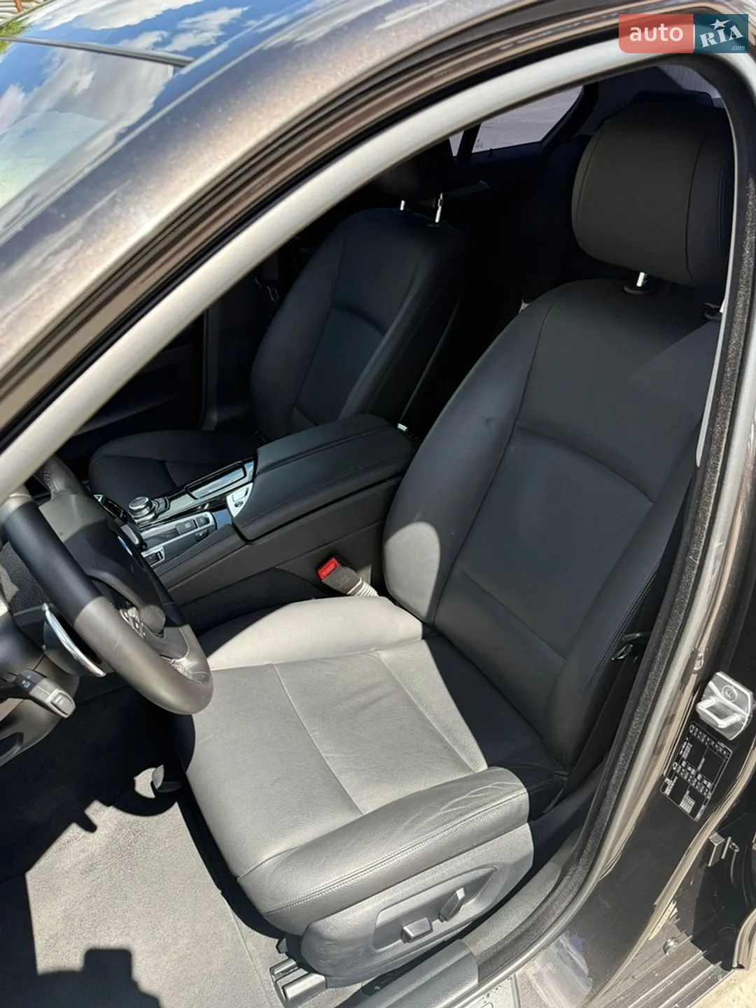 2016 BMW 5er - мініатюра 14