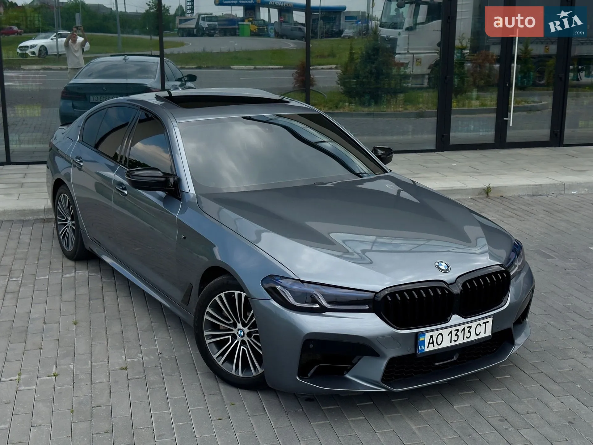 2017 BMW 5er - фото 1