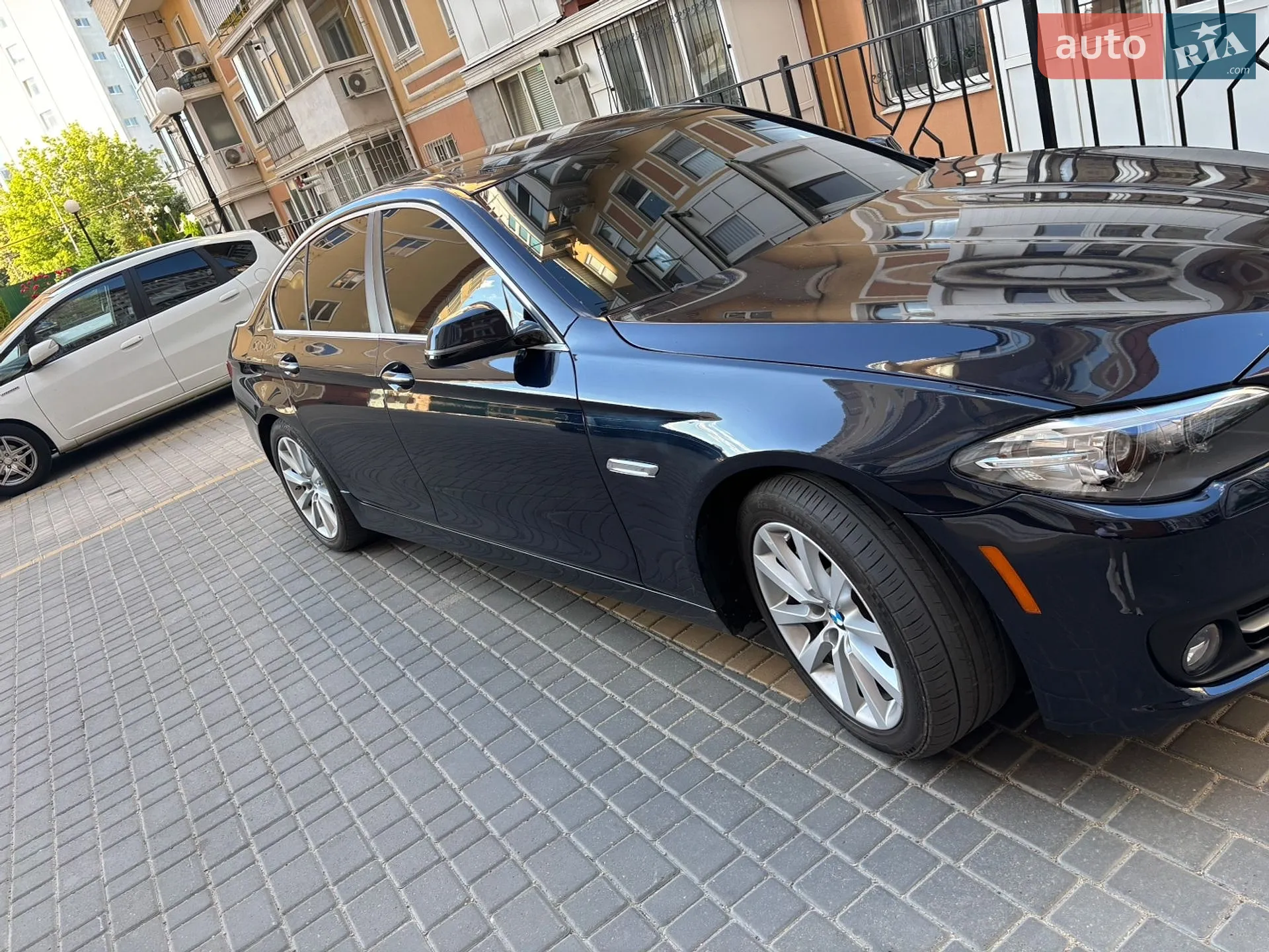 2015 BMW 5er - мініатюра 2
