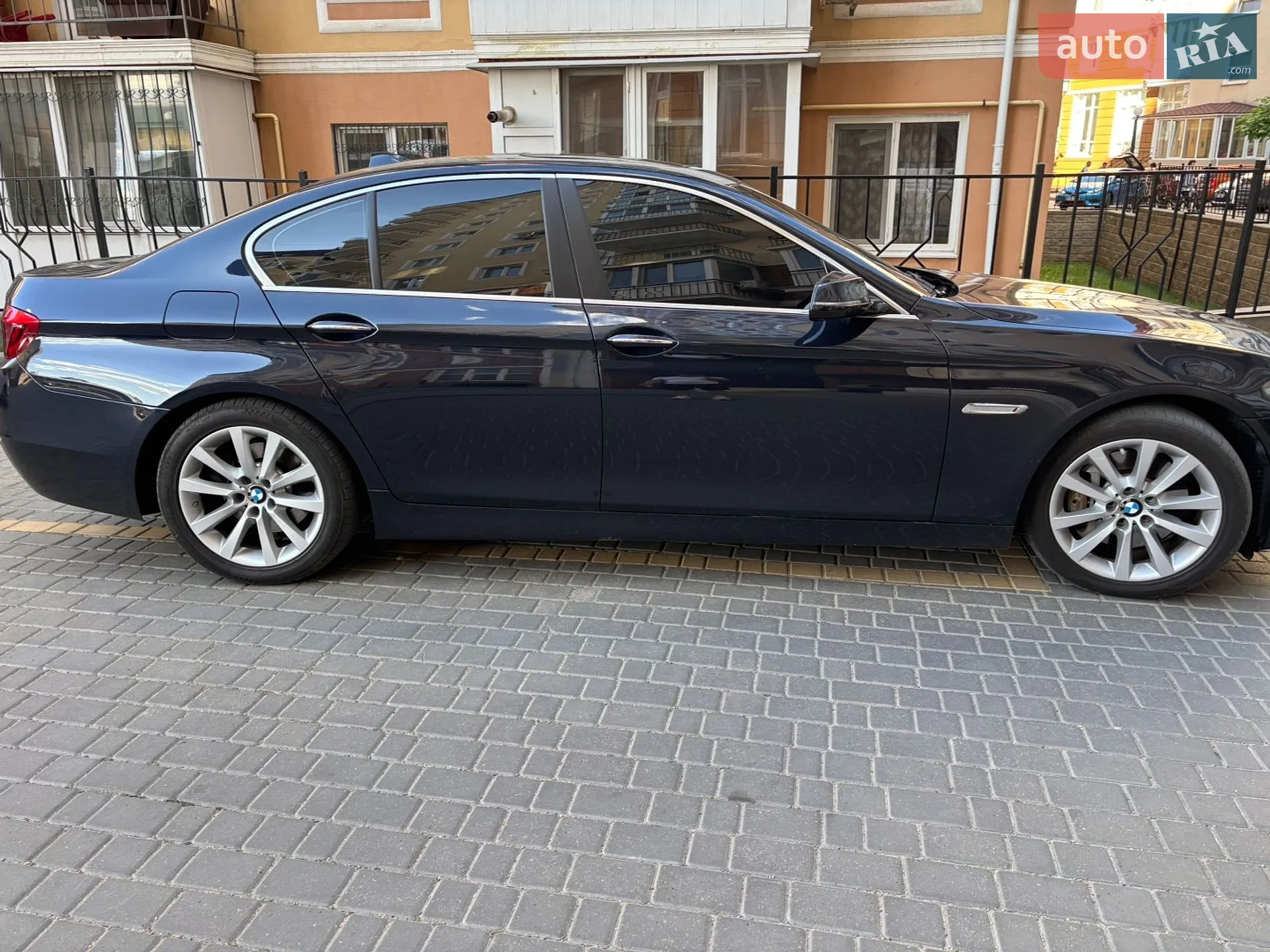 2015 BMW 5er - мініатюра 3