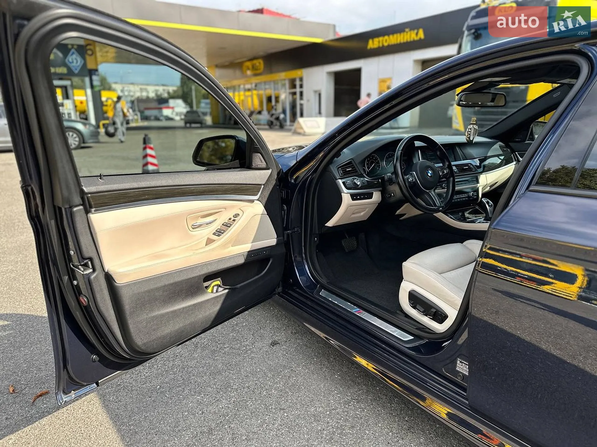2013 BMW 5er - мініатюра 12