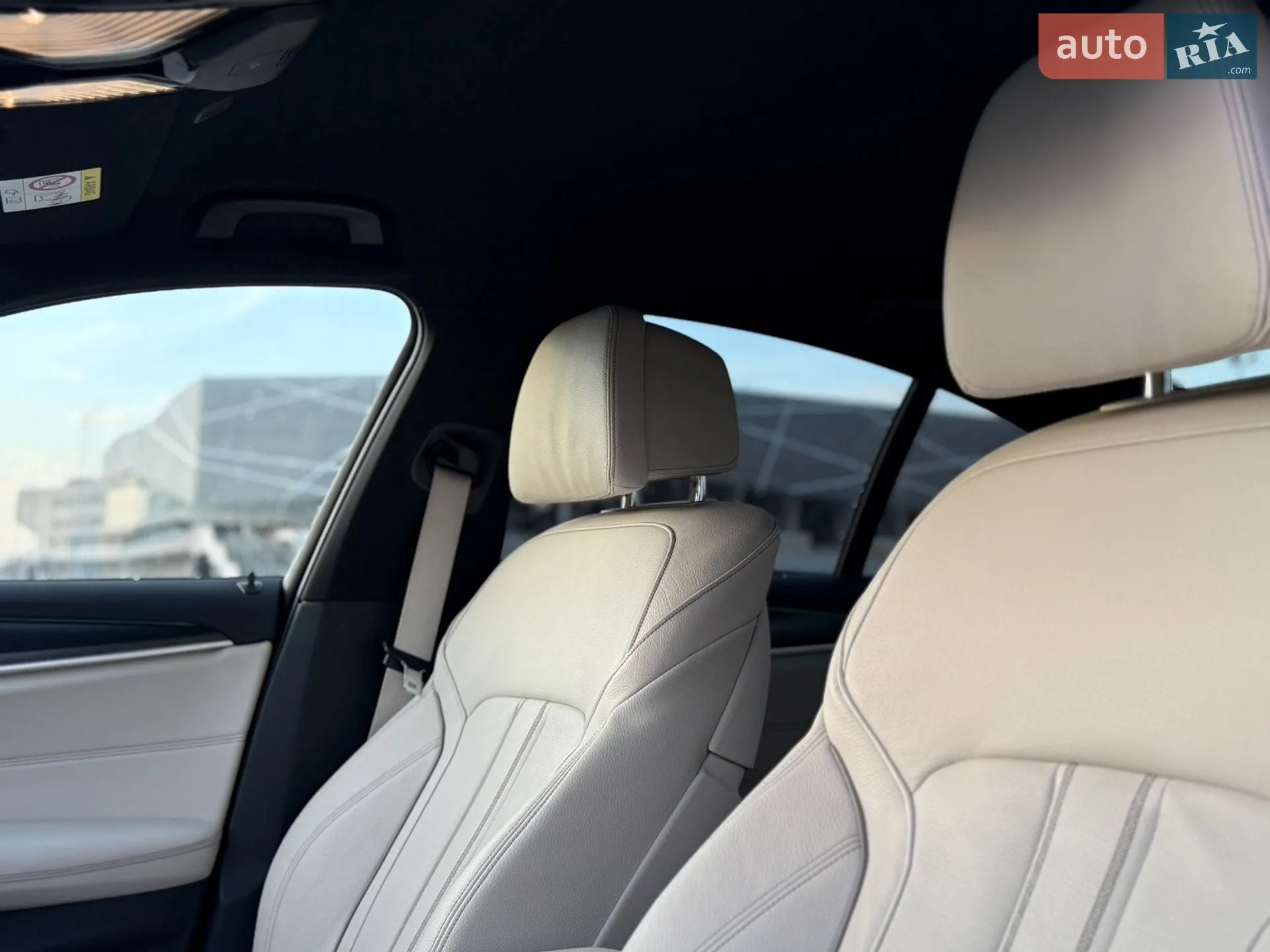 2020 BMW 5er - мініатюра 15