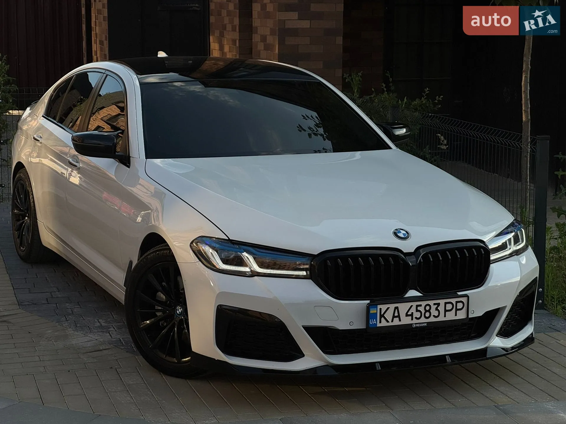 2017 BMW 5er - мініатюра 8