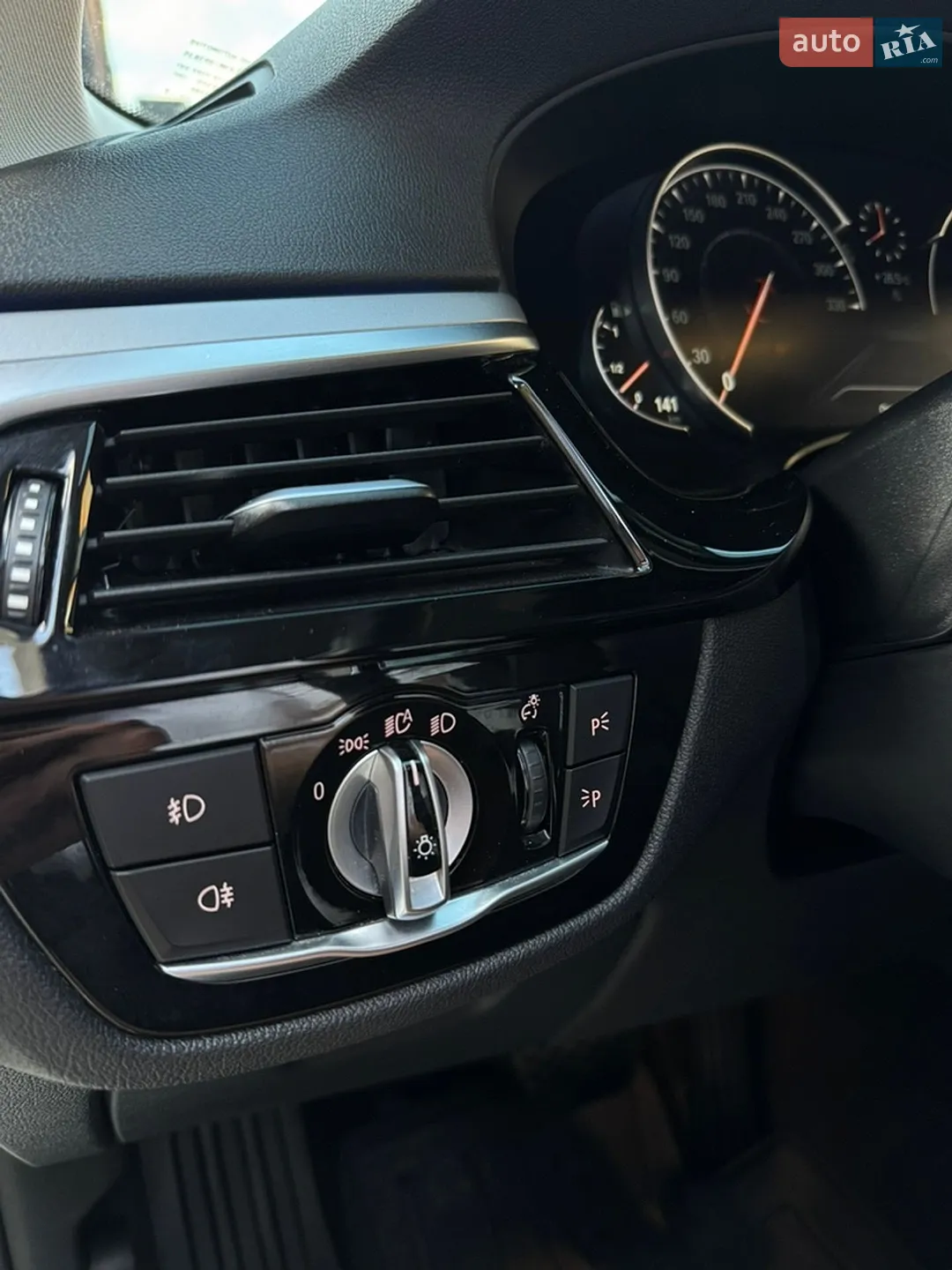 2017 BMW 5er - мініатюра 29