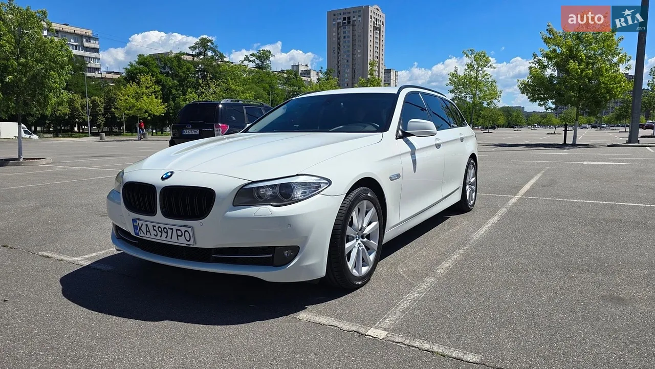 2011 BMW 5er - мініатюра 10