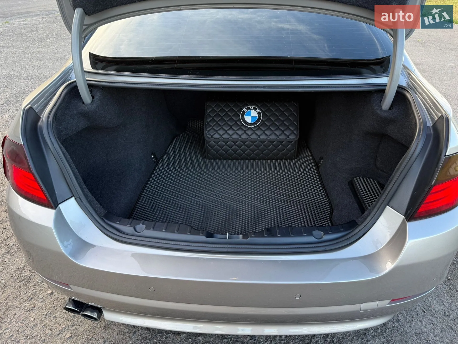 2012 BMW 5er - мініатюра 15