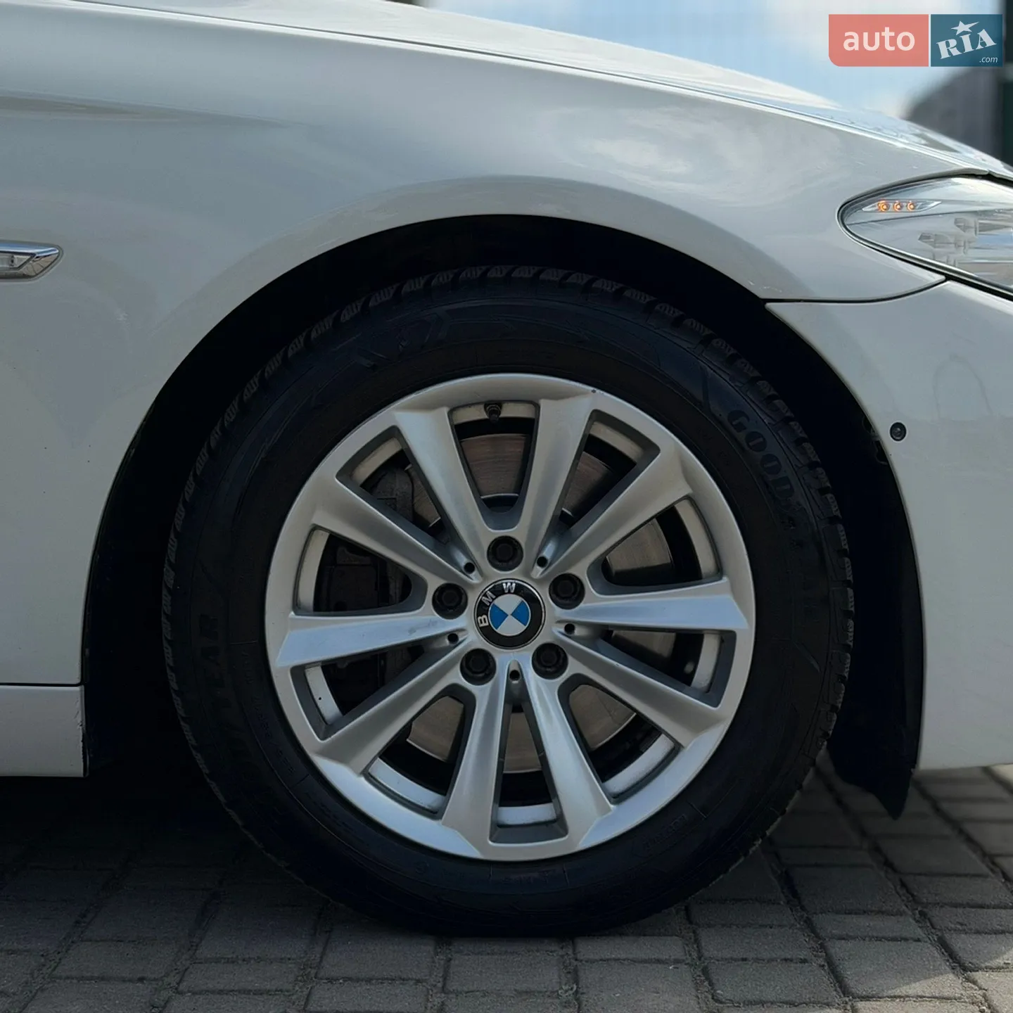 2012 BMW 5er - мініатюра 5