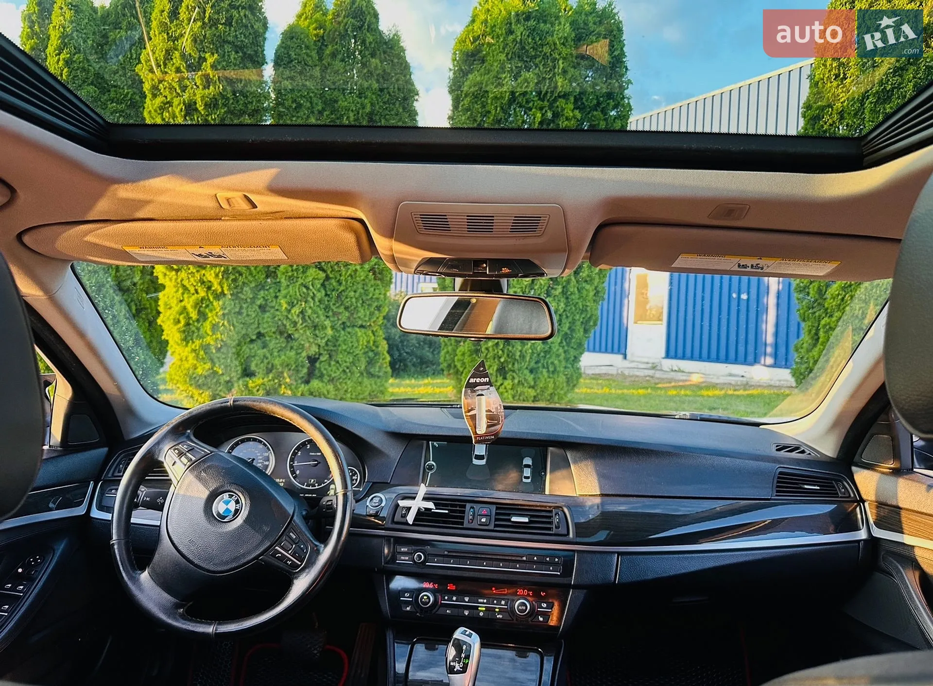 2011 BMW 5er - мініатюра 5