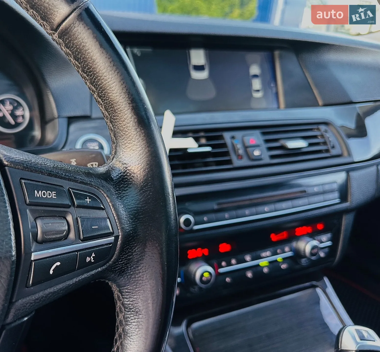 2011 BMW 5er - мініатюра 26