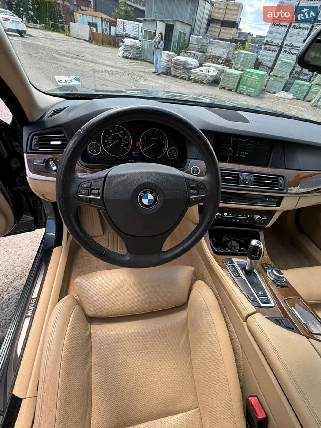 2012 BMW 5er - мініатюра 12