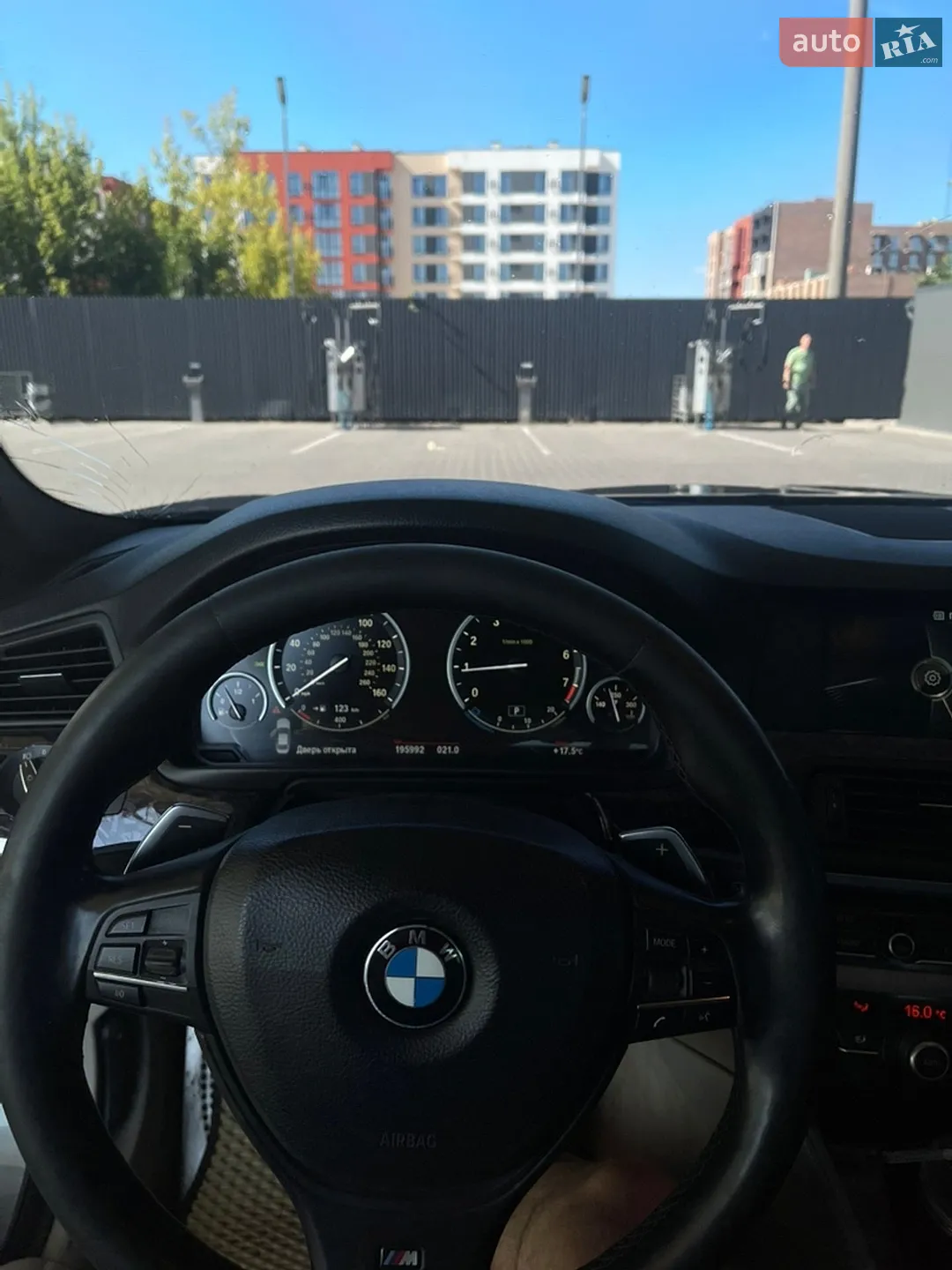 2013 BMW 5er - мініатюра 12