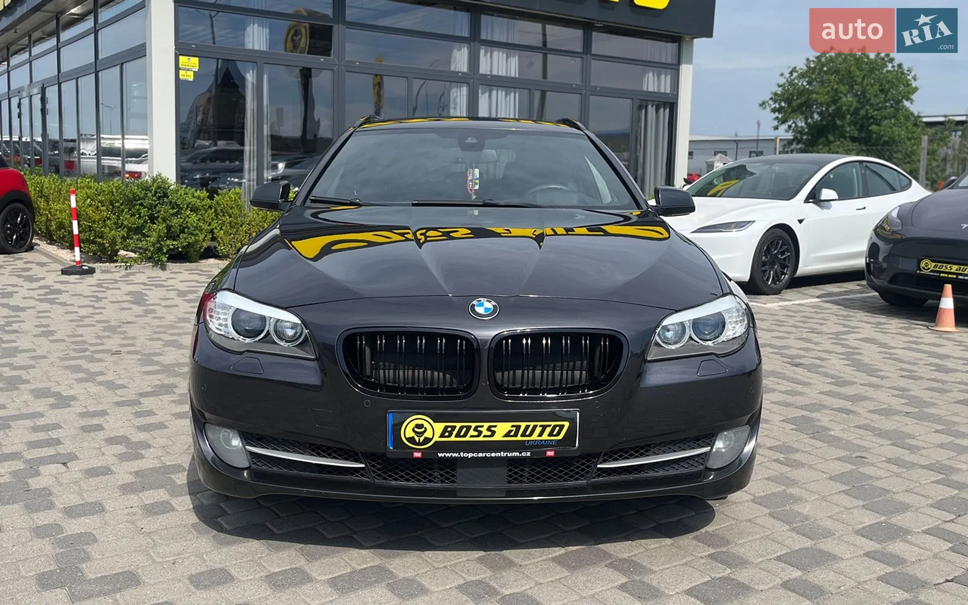 2013 BMW 5er - мініатюра 2