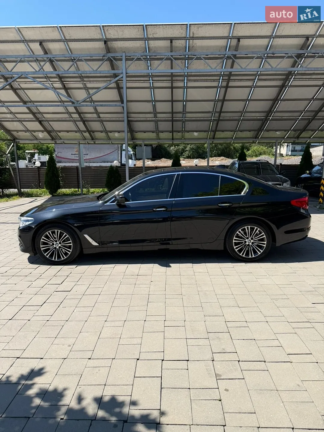 2017 BMW 5er - мініатюра 3
